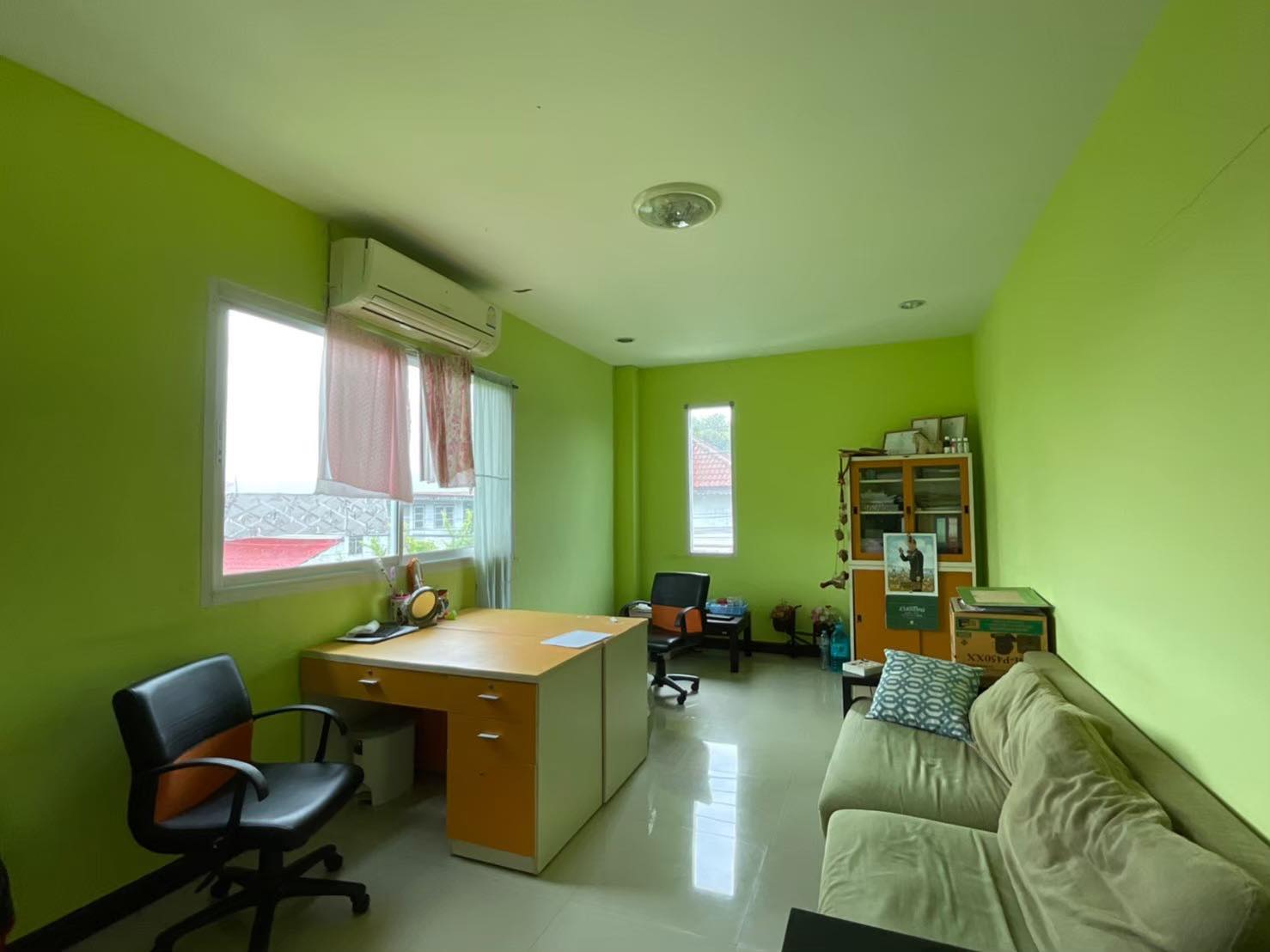 ขายโรงงานพร้อมเครื่องจักร บางกรวย-ไทรน้อย ขาย 10900000 บาท ติดต่อคุณญดา 