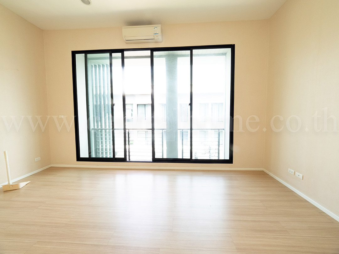 ทาวน์โฮม บ้านกลางเมือง รัตนาธิเบศร์