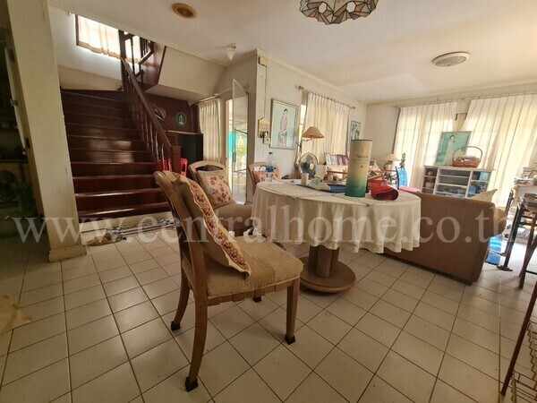 บ้านเดี่ยว หมู่บ้านสีวลี-ติวานนท์ ปากเกร็ด ติด Club house สภาพดี !