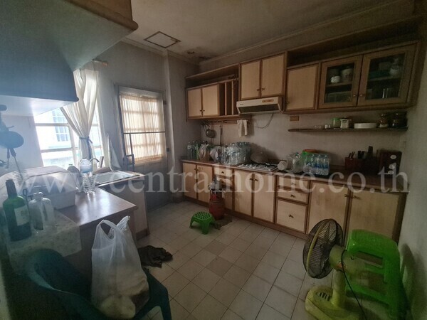 บ้านเดี่ยว หมู่บ้านสีวลี-ติวานนท์ ปากเกร็ด ติด Club house สภาพดี !