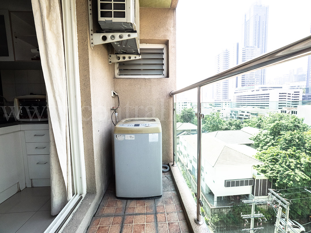 คอนโด Modern Sweet Home