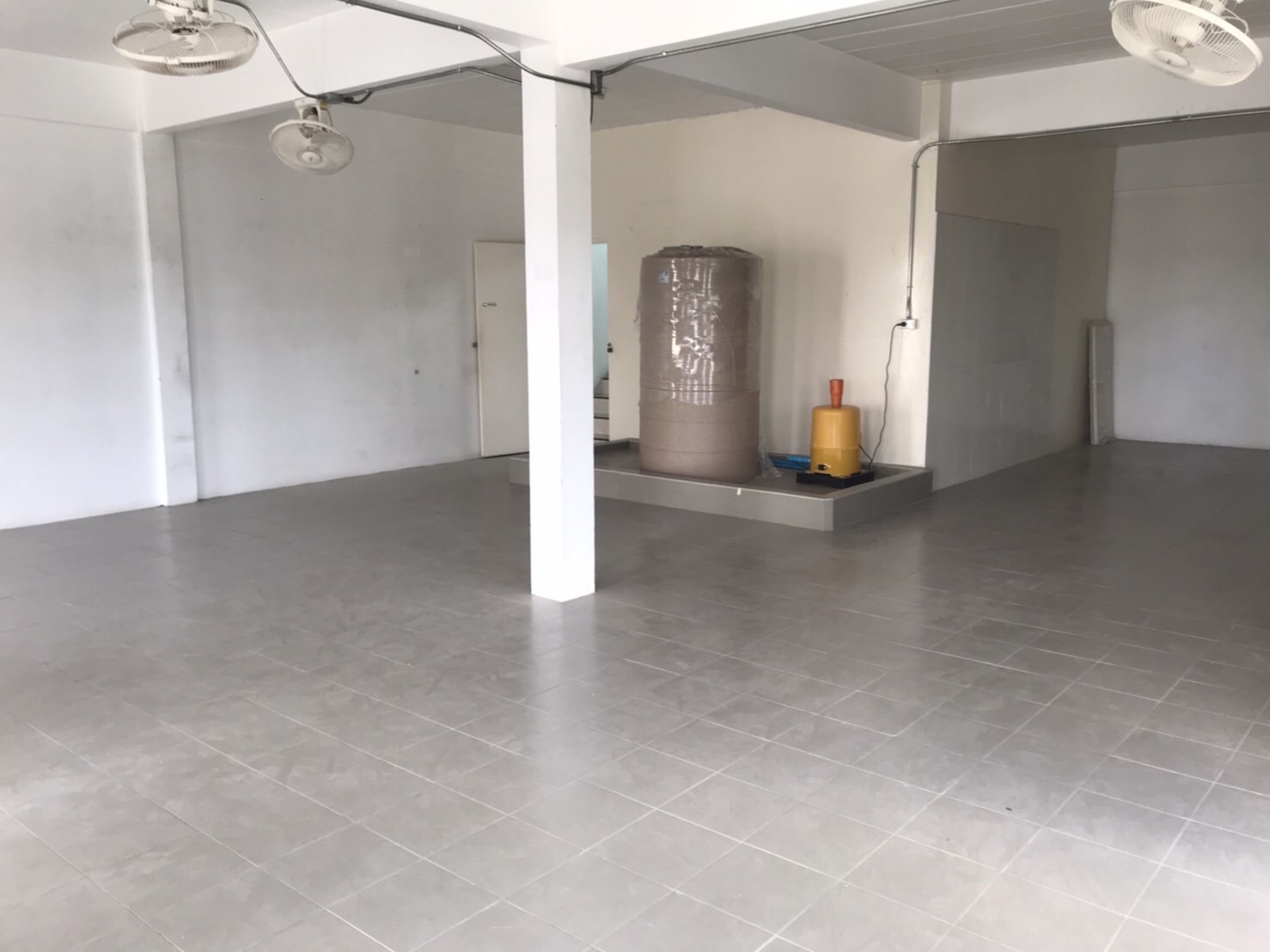 ขายถูกอาคารพาณิชย์3ชั้น2คูหา หลังมุม ทำเลดี หน้าหมู่บ้านเอื้ออาทร อ.เมือง จ.ราชบุรี