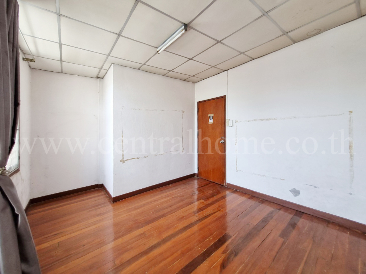 บ้านแฝด หมู่บ้าน โชคไพศาล ดอนเมือง