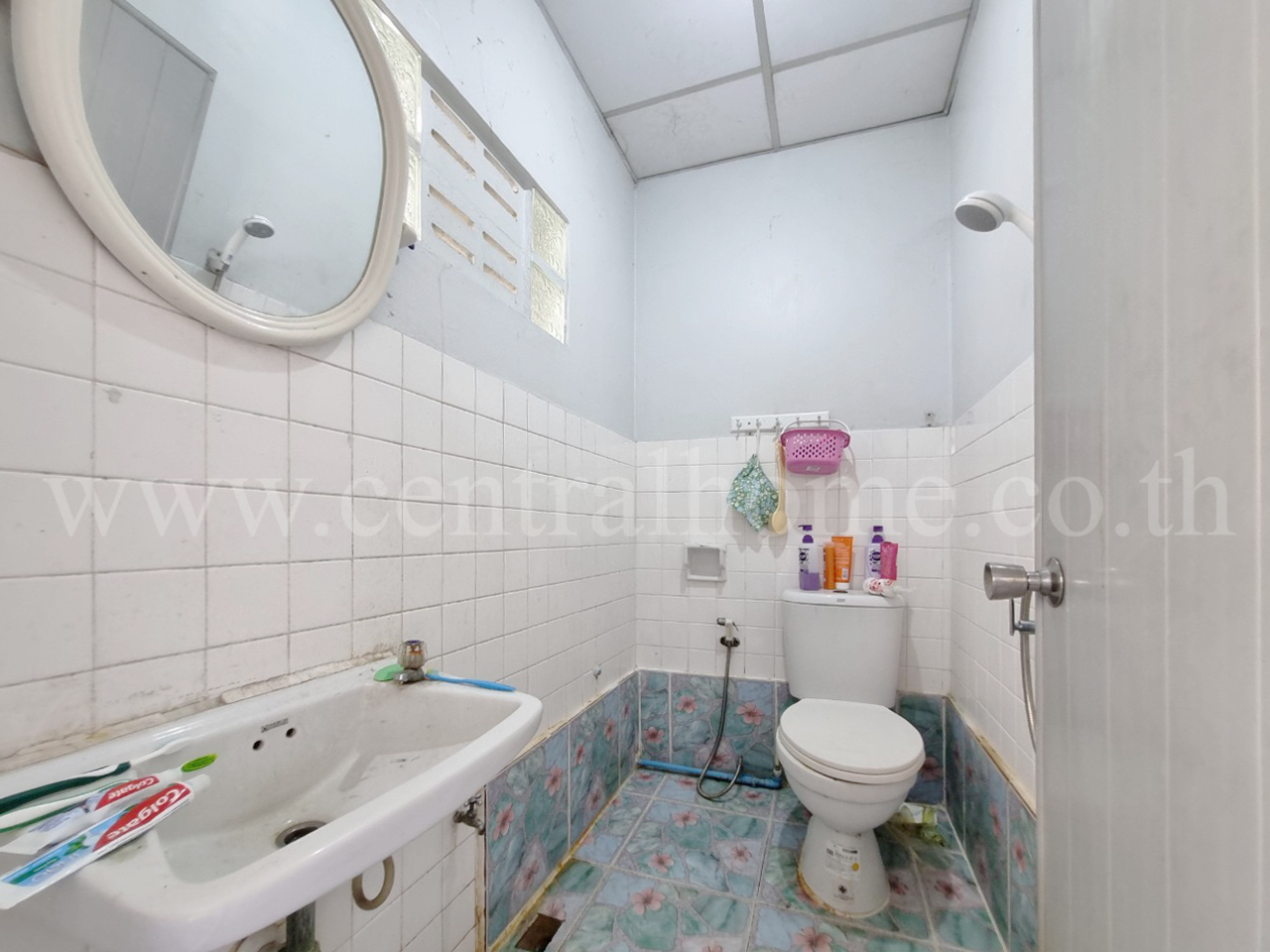 บ้านแฝด หมู่บ้าน โชคไพศาล ดอนเมือง