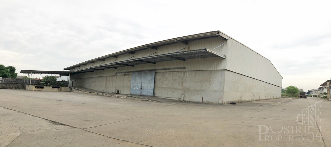 เลือกใช้ง่ายได้ตามต้องการกับโกดังขนาด 600-6,800 ตร.ม. รถเทรลเลอร์เข้าออกสะดวก พื้นแข็งแรง พร้อมความปลอดภัยจากรปภ.ฟรี 24 ชม. ใกล้ถนนเพชรเกษม-อ้อมใหญ่  KK1851R