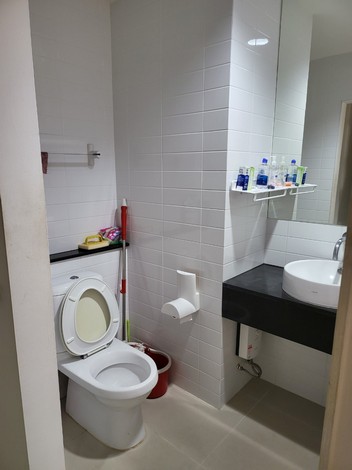 ขายคอนโดไอดีโอ สาทร-ตากสิน ติดBTSกรุงธน เจ้าของอยู่เอง (ไม่เคยให้เช่า) ทำเลดี ข.คลองสาน