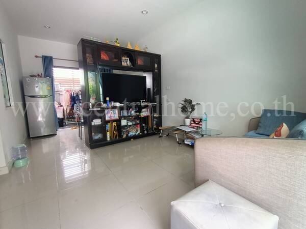ทาวน์เฮ้าส์ บ้านฟ้าปิยรมย์เทนโดร เฟส 15 ลำลูกกา คลอง 6