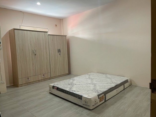 ขายบ้านทาวน์เฮ้าส์ 2 ชั้น หมู่บ้านรินทร์ทอง ลำลูกกาคลอง​ 3 เดินทางสะดวก เจ้าของขายเอง