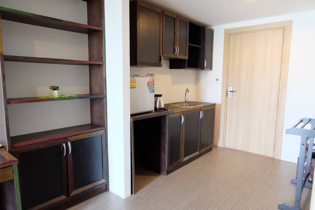 ขายคอนโด The loft beach at bangsaen ติด ม.บูรพา บางแสน ตกแต่งครบ เจ้าของขายเอง