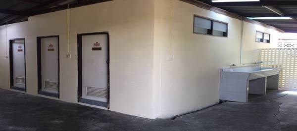 โรงงาน/โชว์รูม เปิดให้เช่าแล้ว ติดถนนใหญ่ทำเลดีเป็นจุดเด่น เหมาะแก่การทำธุรกิจ ริมถนน สายแสงชูโต -KK4813R