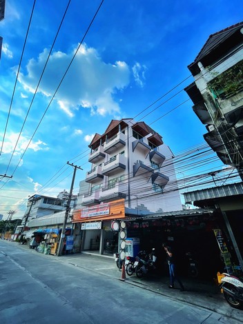 ขายอาคารพาณิชย์2คูหา 6ชั้น พร้อมกิจการ ใกล้แหล่งชุมชน ซอยลาดพร้าว112