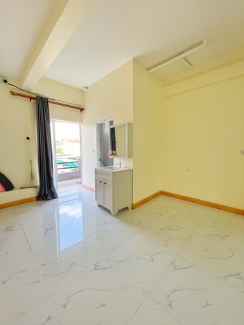 ขายอาคารพาณิชย์2คูหา 6ชั้น พร้อมกิจการ ใกล้แหล่งชุมชน ซอยลาดพร้าว112