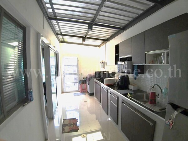 ทาวน์โฮม บ้านพฤกษา 115 ไพร์ม รังสิต - คลอง 3 ถนนเมน