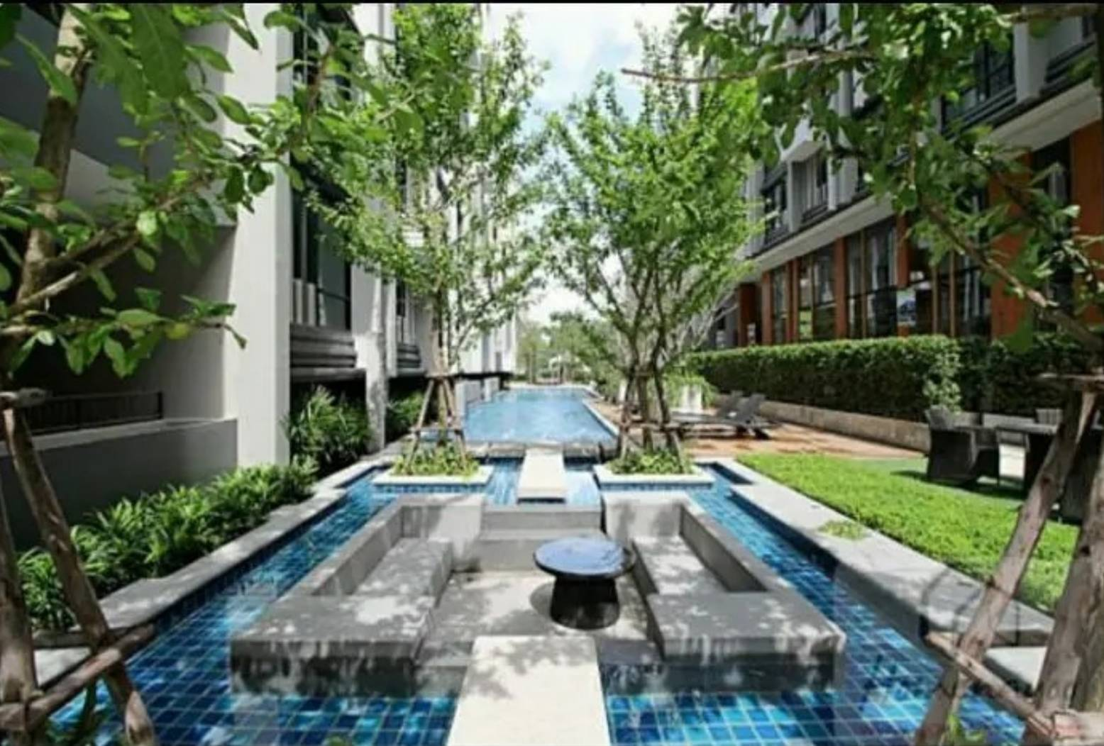 ขายคอนโดเอสต้า บลิซ ราคาถูก พร้อมเฟอร์นิเจอร์ ย่านรามอินทรา กรุงเทพ