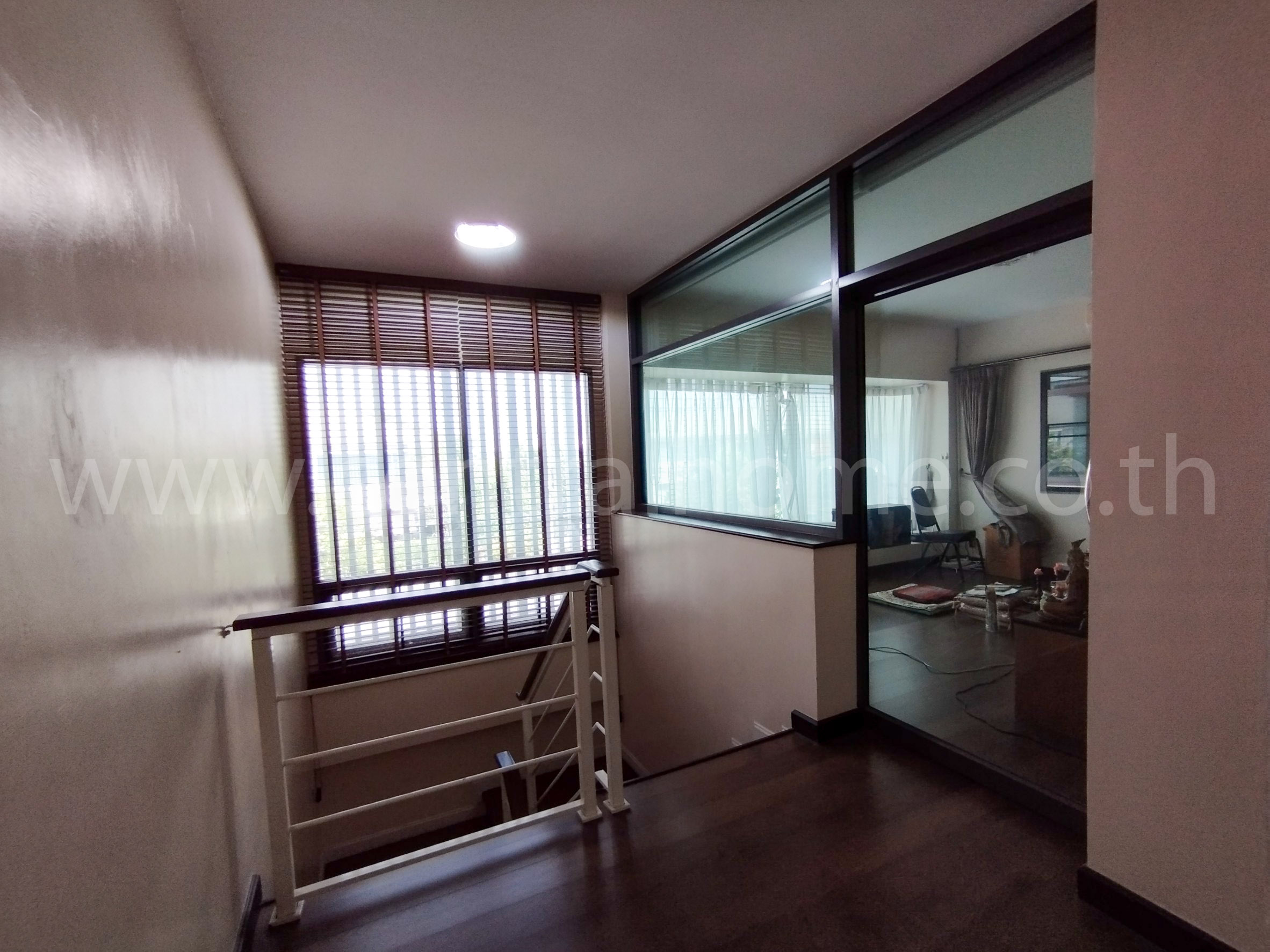 บ้านเดี่ยว เพอร์เฟค เพลส รัตนาธิเบศร์ หลังมุม ถนนเมน