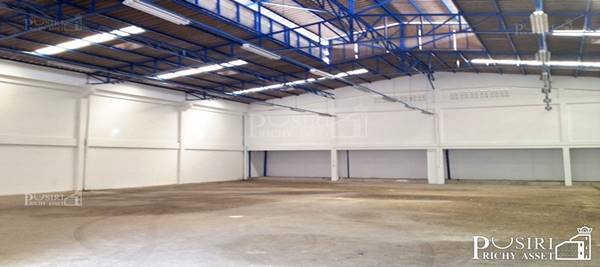 ให้เช่า โรงงาน พร้อม สำนักงาน สภาพใหม่ 650 ตร.ม. เดินทางสะดวก ตั้งอยู่ใน ซอย เพชรเกษม 93 - KK1472R