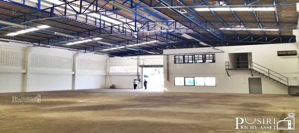 ให้เช่า โรงงาน พร้อม สำนักงาน สภาพใหม่ 650 ตร.ม. เดินทางสะดวก ตั้งอยู่ใน ซอย เพชรเกษม 93 - KK1472R