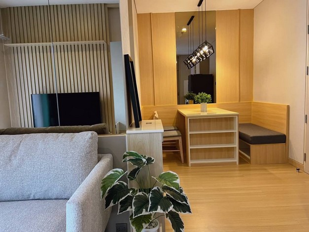 ขาย คอนโดลุมพินี สวีท เพชรบุรี-มักกะสัน สภาพใหม่ ไม่เคยมีคนเข้าอยู่ วิวสวยมาก ( ไม่รับเอเจ้นท์ )