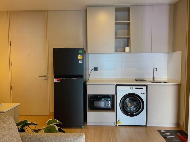 ขาย คอนโดลุมพินี สวีท เพชรบุรี-มักกะสัน สภาพใหม่ ไม่เคยมีคนเข้าอยู่ วิวสวยมาก ( ไม่รับเอเจ้นท์ )