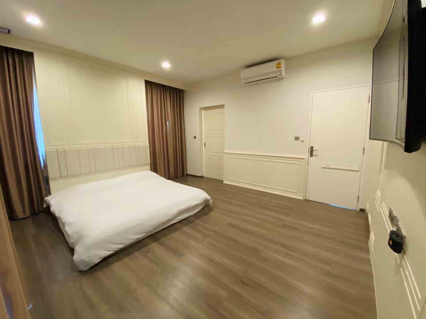 ขายบ้านเดี่ยว หมู่บ้าน มัณฑนา ราชพฤกษ์-สะพานมหาเจษฎาบดินทร์ฯ  อ.เมือง นนทบุรี 