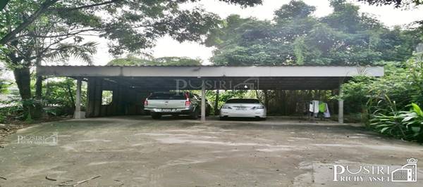 ขาย ให้แบบ คุ้มๆ กับที่ดินเกือบ 8 ไร่ พร้อมโกดังขนาด 320 ตร.ม. + บ้านพัก 2 ชั้น ใกล้พุทธมณฑลสาย 5 เพียง 1.4 กม. ในราคาที่เปล่า - KK3599S