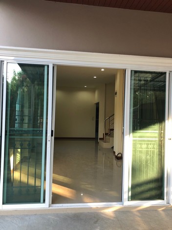 ขายบ้านเดี่ยวหลังใหญ่ บ้านสวย ทำเลดี เหมาะพักอาศัย อ.ปากช่อง จ.นครราชสีมา 