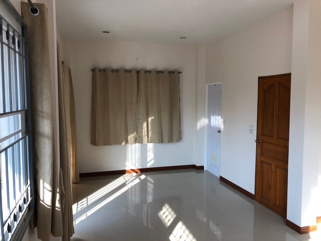 ขายบ้านเดี่ยวหลังใหญ่ บ้านสวย ทำเลดี เหมาะพักอาศัย อ.ปากช่อง จ.นครราชสีมา 