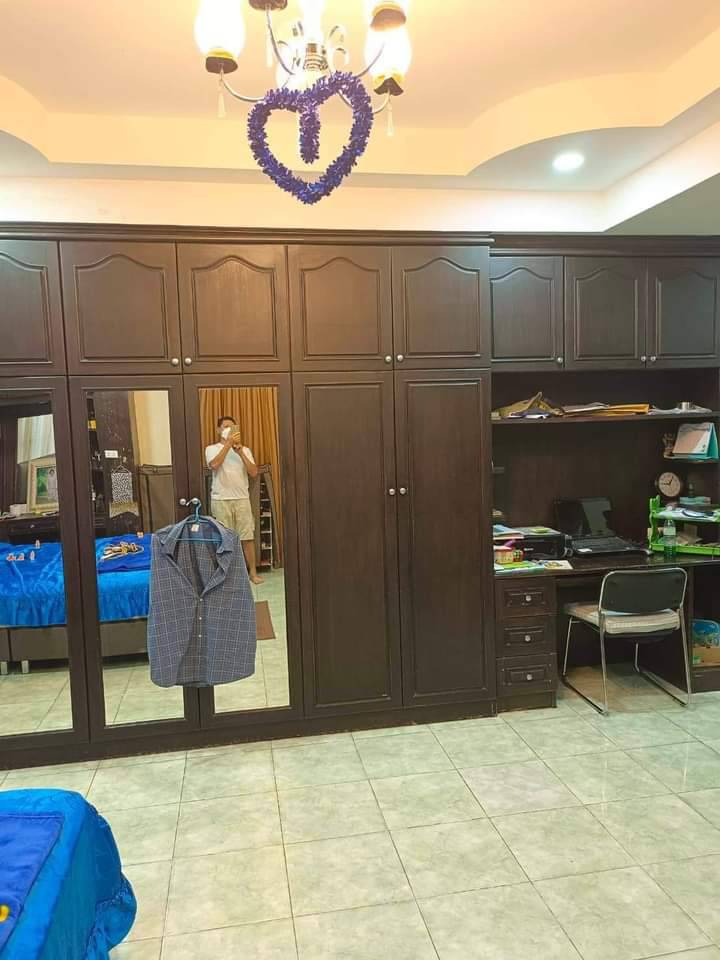 ขายบ้านสวยพร้อมสระว่ายน้ำ ม.พรเทพพัทยา เหมาะทำธุรกิจได้หลายอย่าง ทำเลดี อ.บางละมุง จ.ชลบุรี 