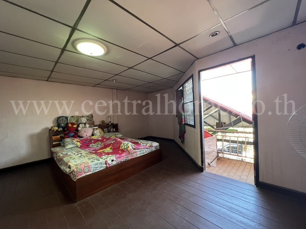 ทาวน์เฮ้าส์ ปิ่นเจริญ 3 สรงประภา ดอนเมือง