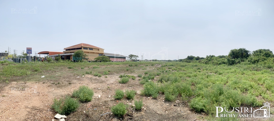 ที่สวยสีม่วง 8 ไร่เศษ ใกล้พระราม 2 และราคาพิเศษเพียงไร่ละ 4 ล้าน นิดๆ สร้างโรงงานได้ทุกประเภท เทรลเลอร์เข้าออกสะดวก เพียง 1.3 กม.  KK3887S