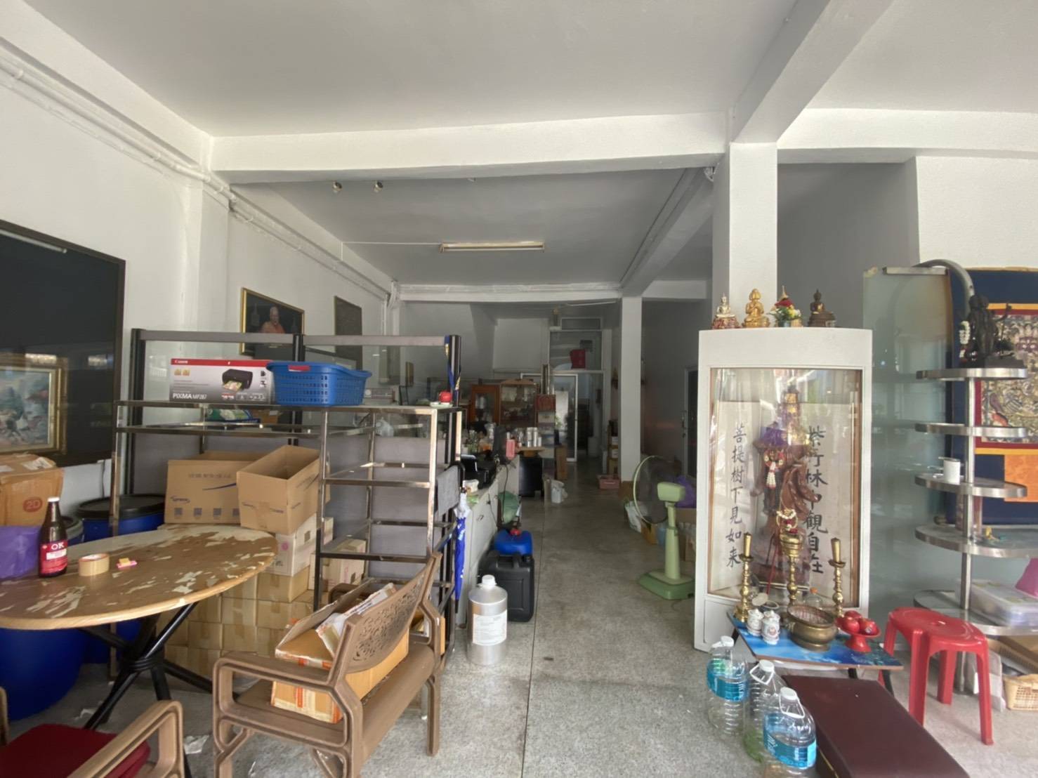 ขายด่วนอาคารพาณิชย์ 4 ชั้น 2 คูหาติดกัน ห้องมุม ซอยพัฒนาการ 64,66 เข้าได้ทั้ง 2 ซอย