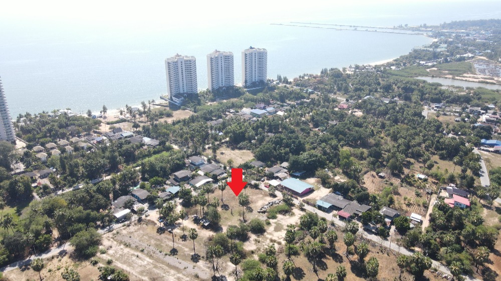 ที่ดินเปล่า ขนาด 3 ไร่ ติดทางสาธารณะ ใกล้ทะเล อำเภอชะอำ เพชรบุรี