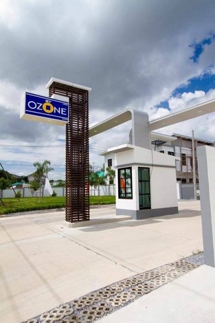 บ้านให้เช่าบ้านทาวน์โฮม 2 ชั้น โครงการมายโอโซน บ้านฉาง ติดถนนหลัก เป็นทางลงหาดพยูน