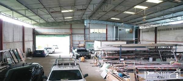 โกดัง ติดถนนใหญ่ ในราคาถนนซอย พร้อมสำนักงาน และบ้านพักคนงาน 1ไร่เศษ ลูกค้าสังเกตุคุณได้ง่ายๆ แถมกู้ผ่าน สบายๆ - KK004588s