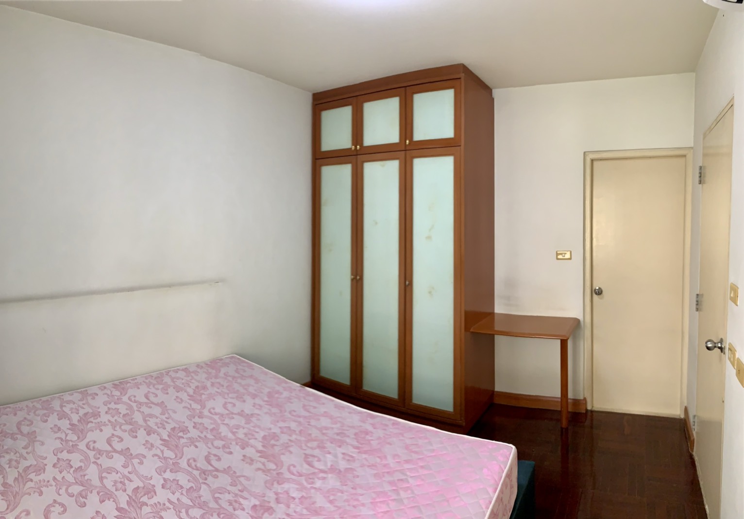 ให้เช่า คอนโดบ้านสวนธน รัชดา 36 (ซ.เสือใหญ่) 47 ตรม. 2 นอน วิวสวน สวนร่มรื่นทั้งโครงการ ใกล้ ม.จันทร์เกษม ห้างสรรพสินค้า  เข้าออกได้หลายทาง