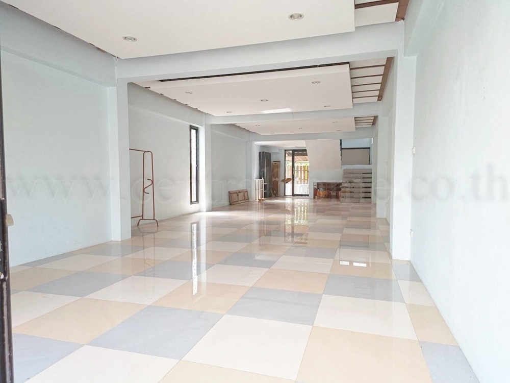 อาคารพาณิชย์ 3 ชั้น ตรงข้าม สน.ภาษีเจริญ