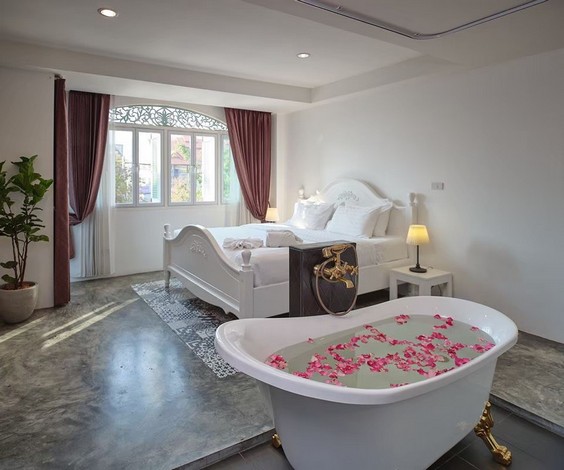 ขายที่ดินพร้อมโรงแรม ใจกลางเมืองเชียงใหม่ จ.เชียงใหม่