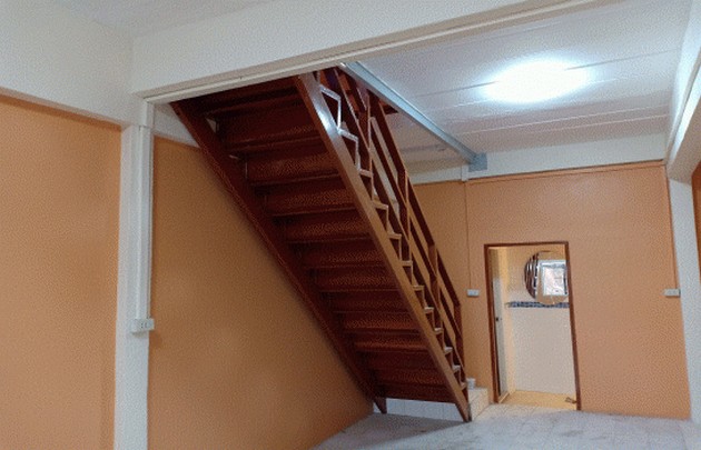 ให้เช่าทาวน์เฮ้าส์ 2 ชั้น พร้อมเข้าอยู่ เดินทางง่าย สาธุประดิษฐ์ 20 พระราม 3