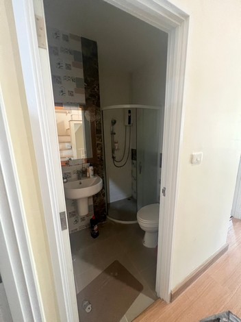 ขายทาวน์เฮาส์ 2 ชั้น หมู่บ้านโกเด้นทาวน์บางแค บ้านสวย ใกล้ MRTหลักสองเพียง 1.5 กิโลเมตร ทำเลดี