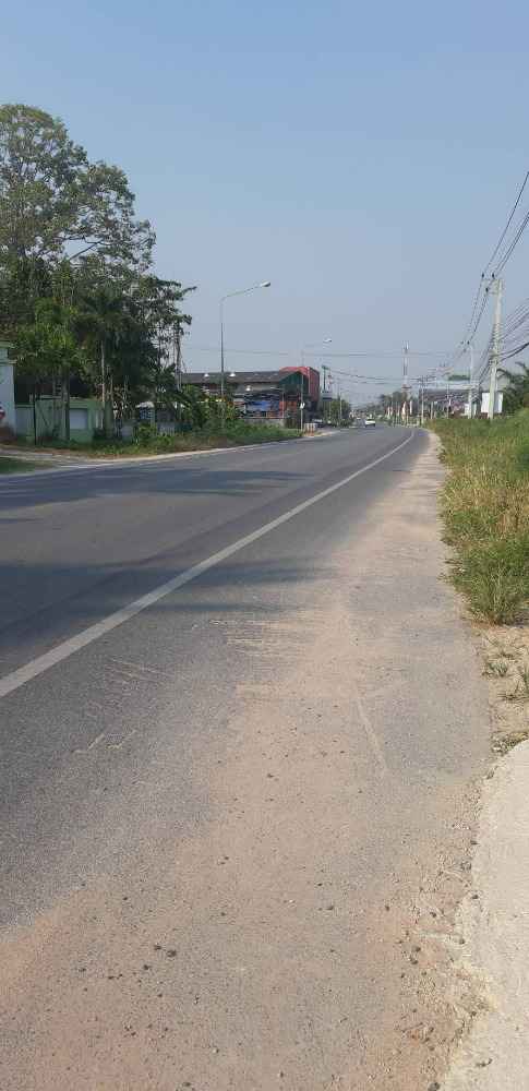 ขายที่ดินแปลงสวย ทำเลดี บนทำเลที่น่าลงทุนแหล่งชุมชน ห่างจากถนนใหญ่เพียง 500 ม. จ.ระยอง