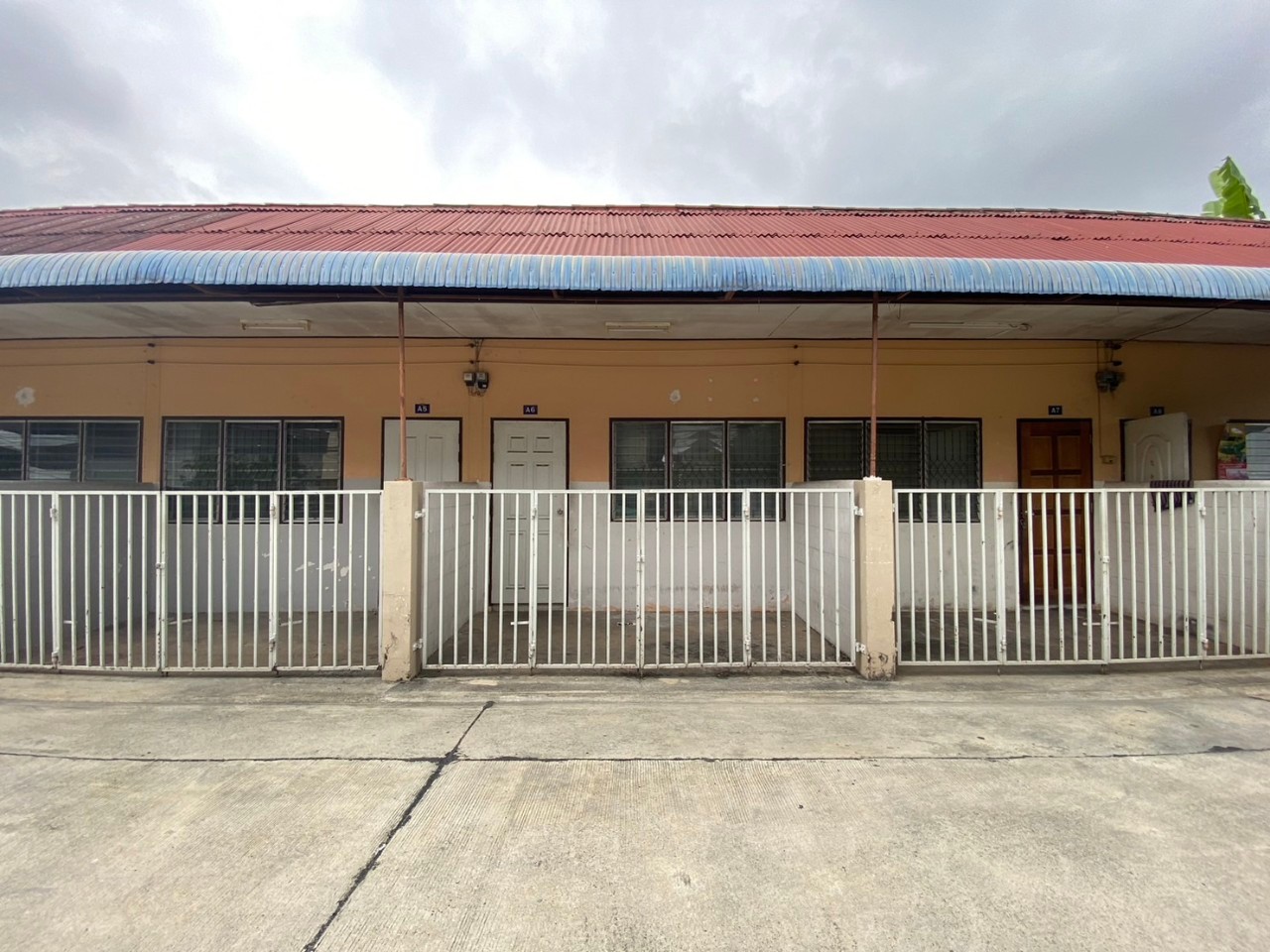  ขายหอพัก ชั้นเดียว อิงกมล ตำบลคูคต อำเภอลำลูกกา จังหวัดปทุมธานี   พหลโยธิน 62แยก21 ชื่นสิน 21 