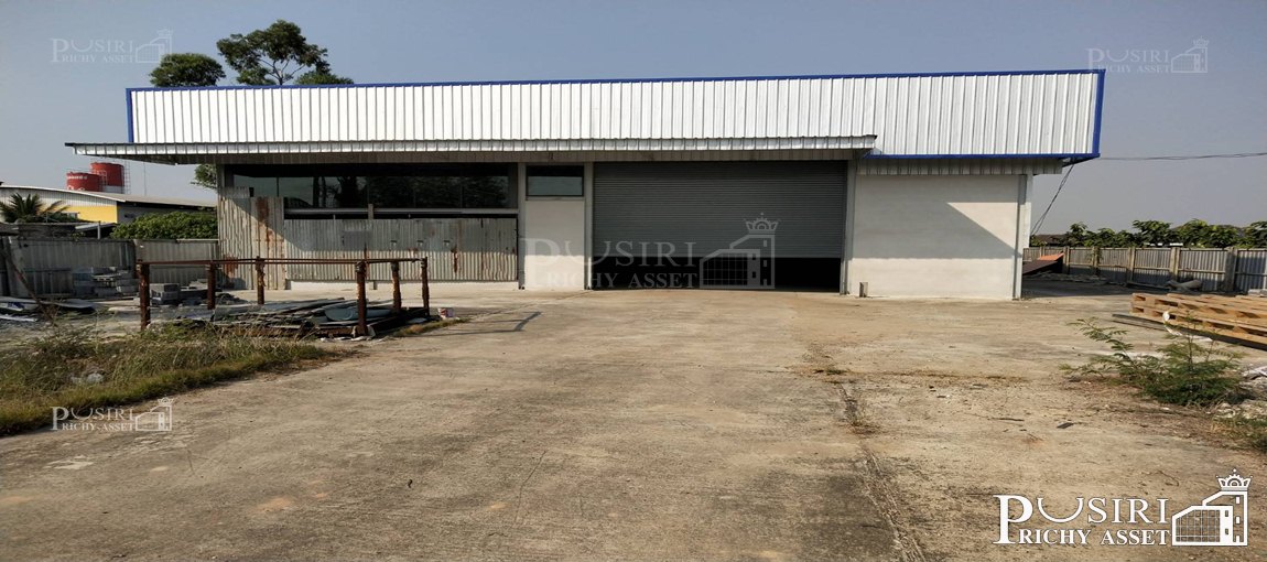 ที่ดิน 3 ไร่ พร้อมโกดัง ต่อเติมได้อีก แถมประหยัดเวลาในการถมดิน พื้นที่แวดล้อมบรรยากาศดี ให้ความรู้สึกปลอดภัยเป็นส่วนตัว และเดินทางง่าย - ขายโกดังฉะเชิงเทรา  KK2495S