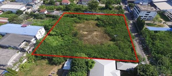 ที่ดินแปลงสวยราคาพิเศษ 3 ไร่เศษ เหมาะทำสำนักงาน คอนโด เเละหอพัก ใกล้สิ่งอำนวยความสะดวก ใกล้รถไฟฟ้าสถานีเพชรเกษม 48 หลัง ม.สยาม - KK0667S