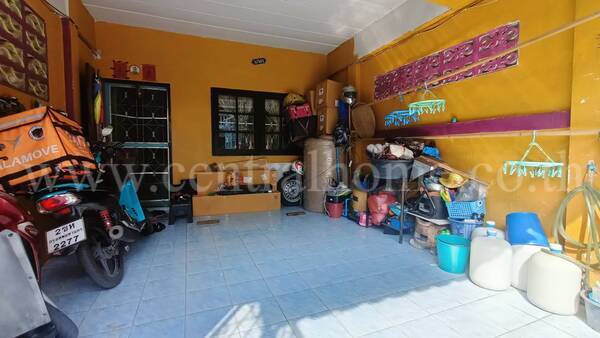 ทาวน์เฮ้าส์ หมู่บ้านแอร์วิลล่า ลำลูกกา คลอง 2