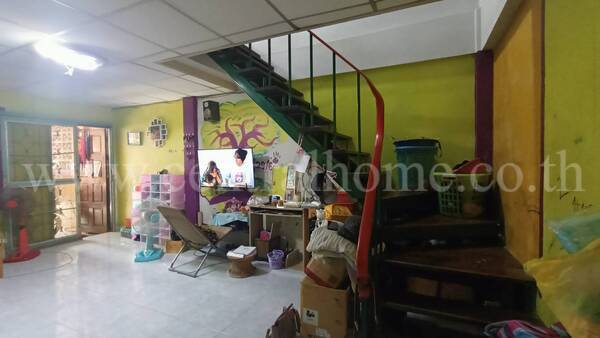 ทาวน์เฮ้าส์ หมู่บ้านแอร์วิลล่า ลำลูกกา คลอง 2