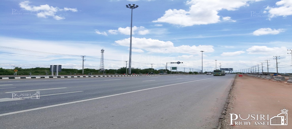 ที่ 12 ไร่เศษ สวยคุ้มค่าต่อการขยายโรงงานใหม่ แถมใกล้พระราม 2 อีกด้วย  KK3701S