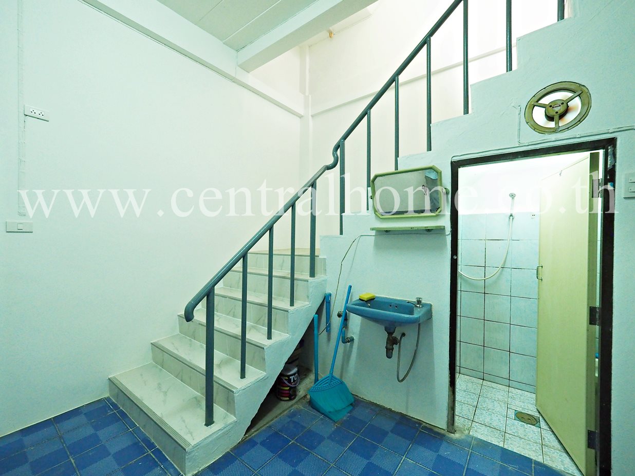 อาคารพาณิชย์ 4 ชั้น ซอยสุขสวัสดิ์ 26 แยก 10-2