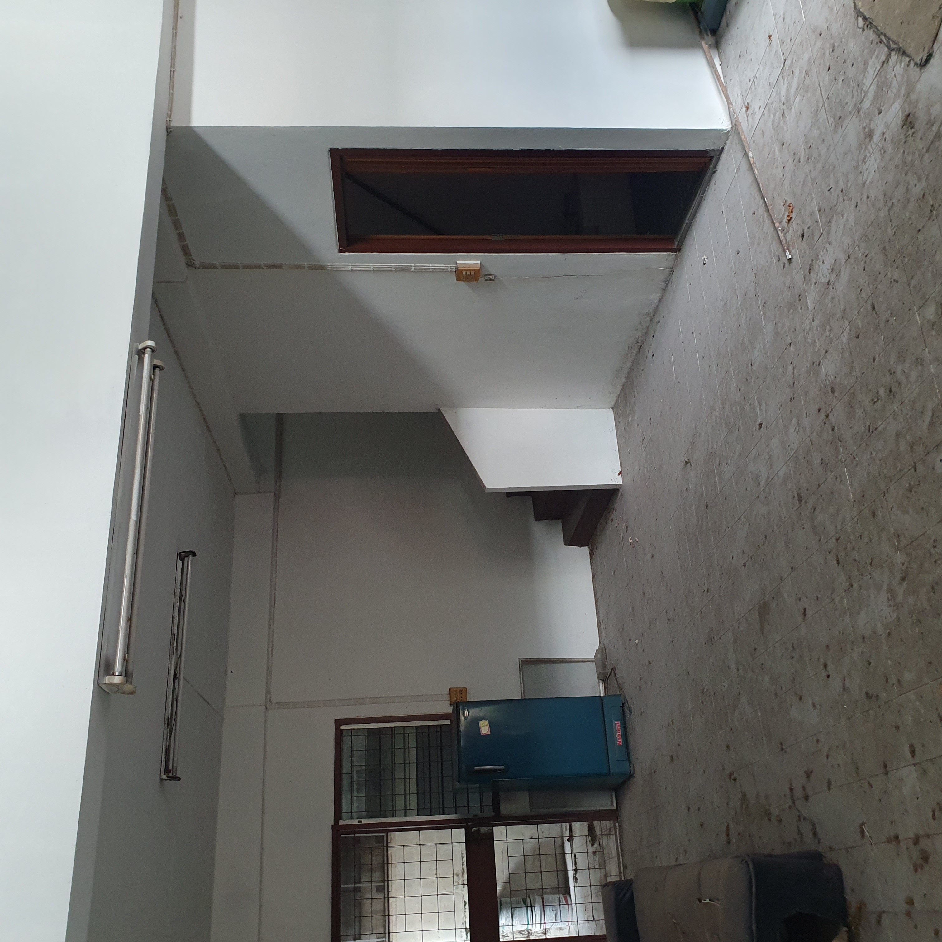 ขายตึกแถว 1 คูหา  หมู่บ้านศิวพร  ซ.เลี่ยงเมืองนนท์ 3