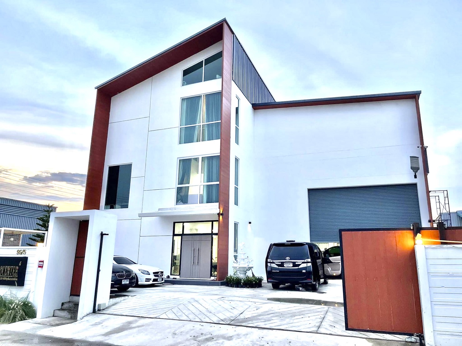 ด่วนถูกมาก ที่ดินเปล่า สำหรับสร้างโรงงาน 100 ตรว ราคาเริ่มต้น 1.6 ล้านบาท