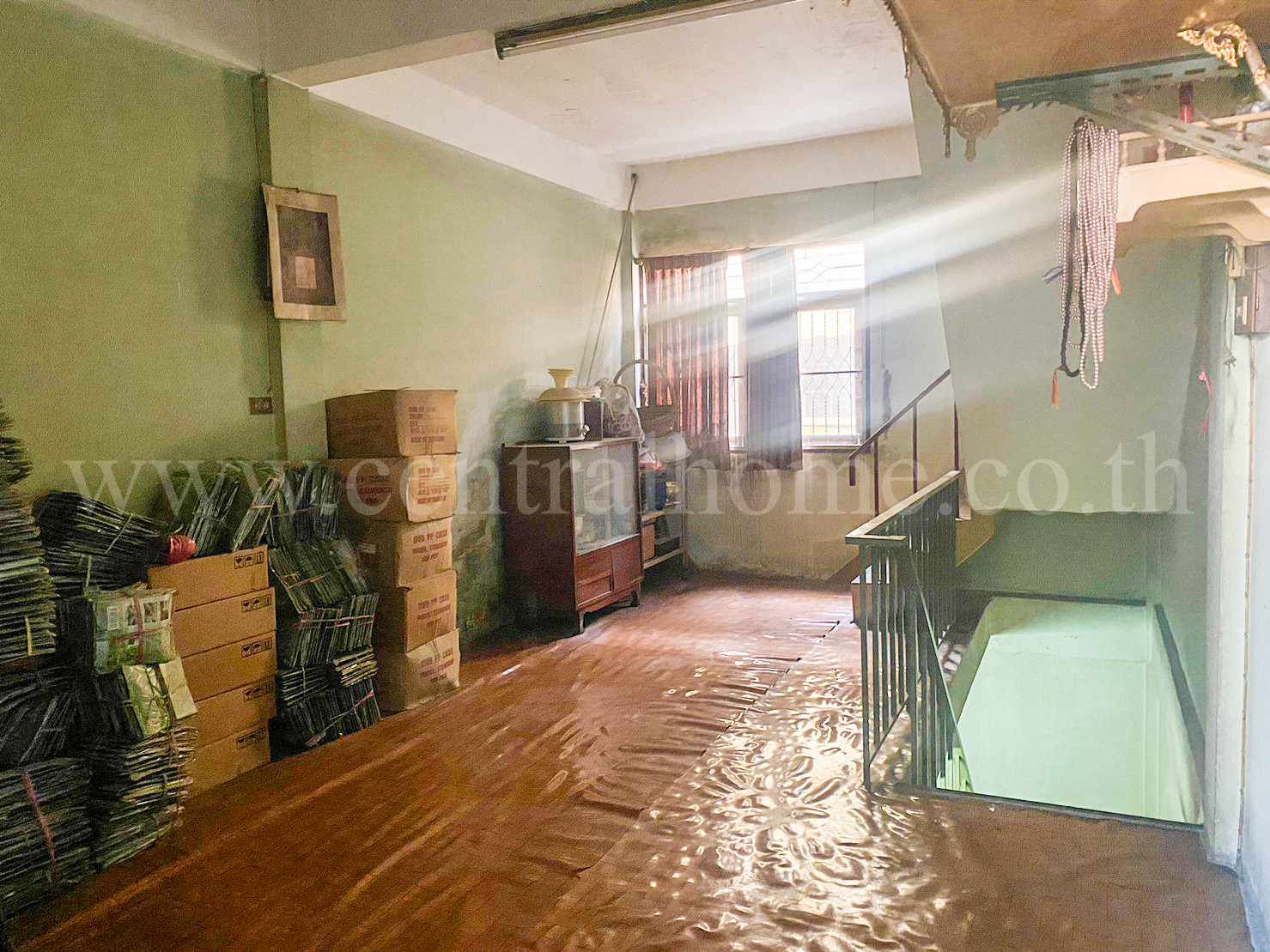 อาคารพาณิชย์ ถนน สมเด็จพระเจ้าตากสิน